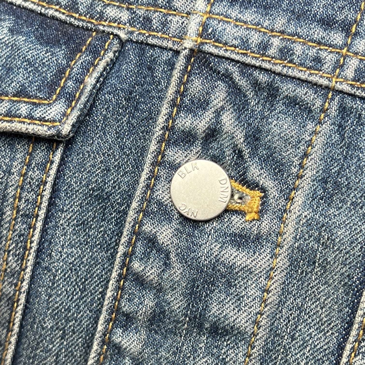 BLK DNM 18 BFMDP01 Davis Blue Denim Jacket – M