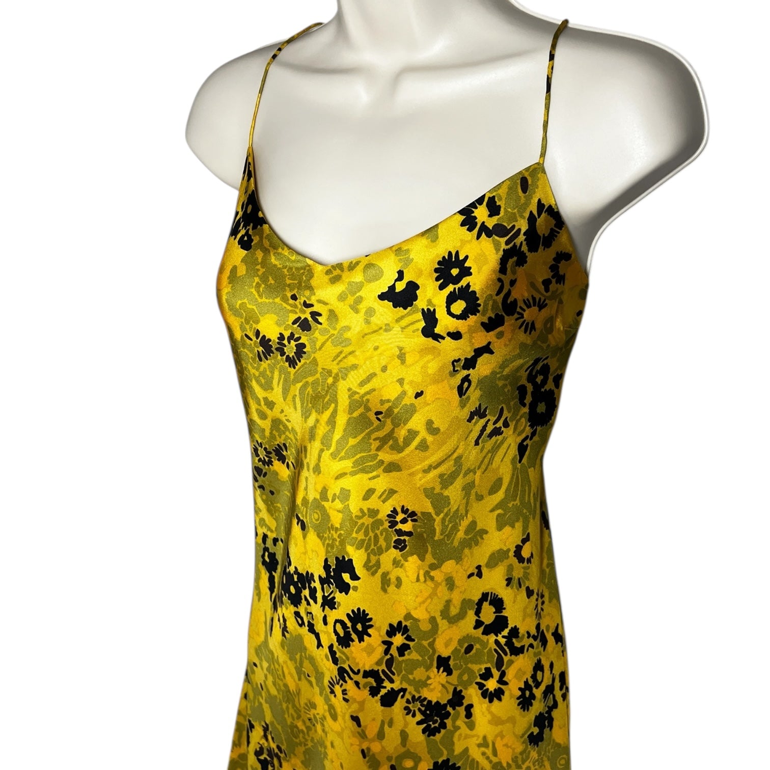 Asceno Lyon Silk Slip Dress – Butterscotch Winter Flower, M