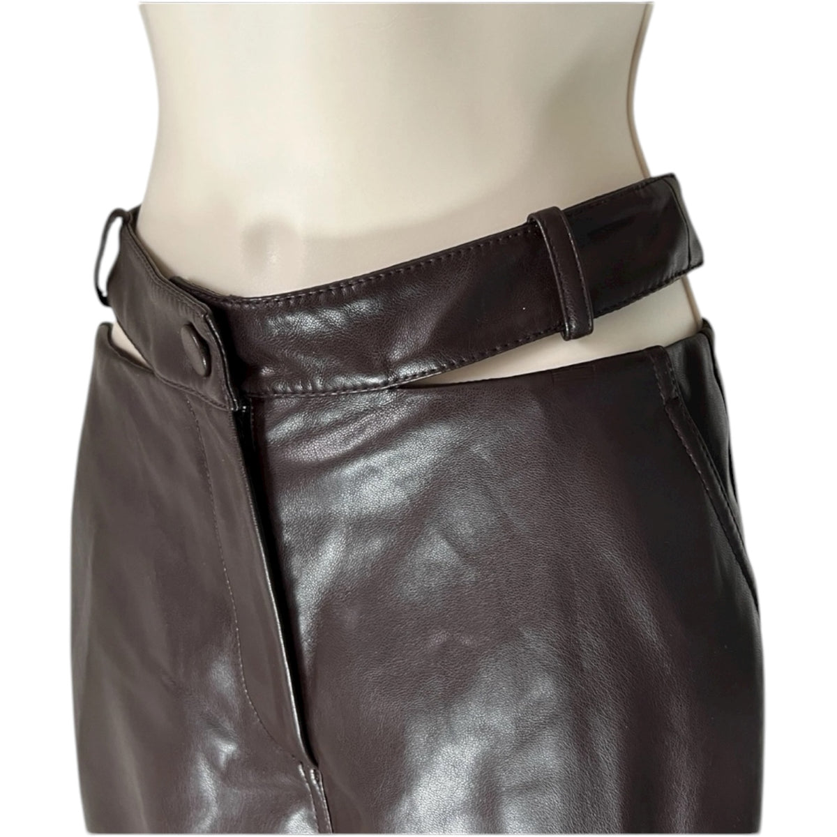Simkhai Amelia Chocolate Vegan Leather Straight Leg Pants – US0 – pre-loved