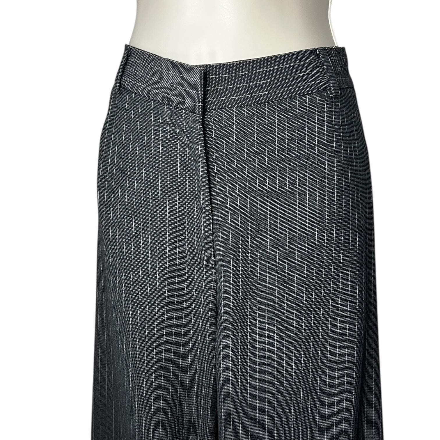 MaxMara Grey Pinstriped Wool High Rise Wide-Leg Trousers – UK14 – pre-loved