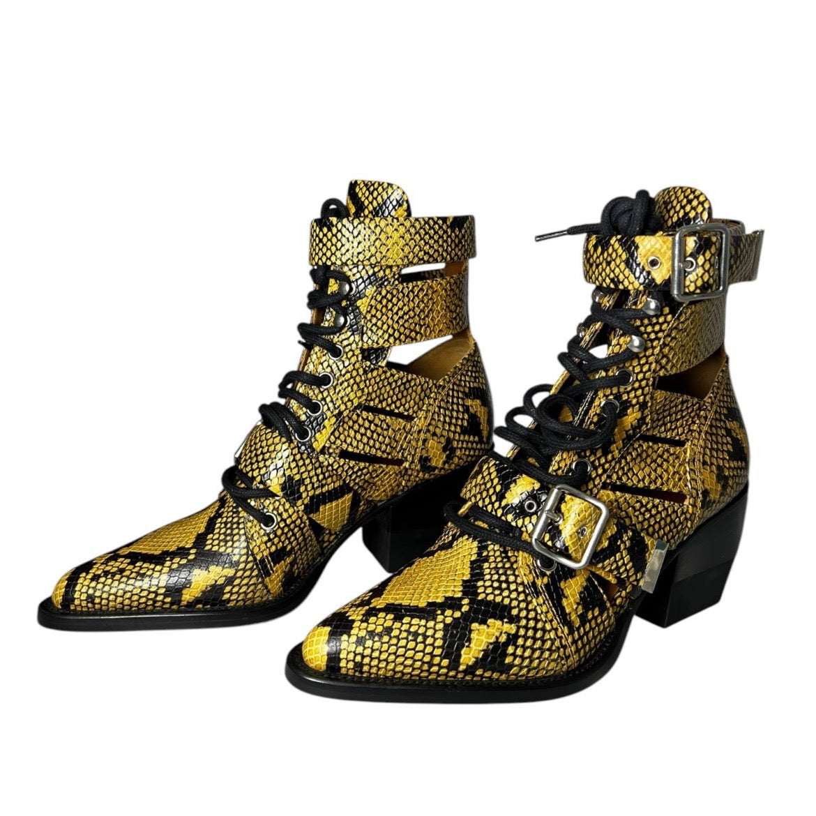 Chloé Rylee Cutout Snakeskin-Effect Leather Ankle Boots – EU 38.5