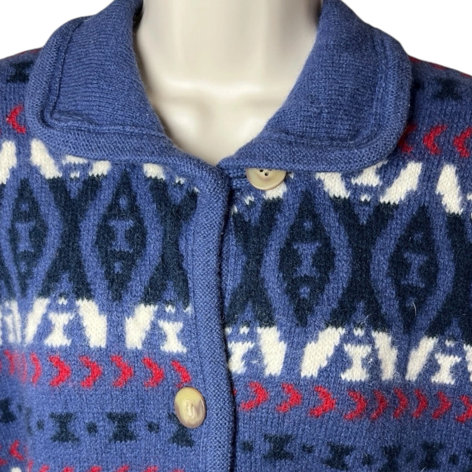Vintage Laura Ashley Wool Knit Intarsia Cardigan – M – pre-loved