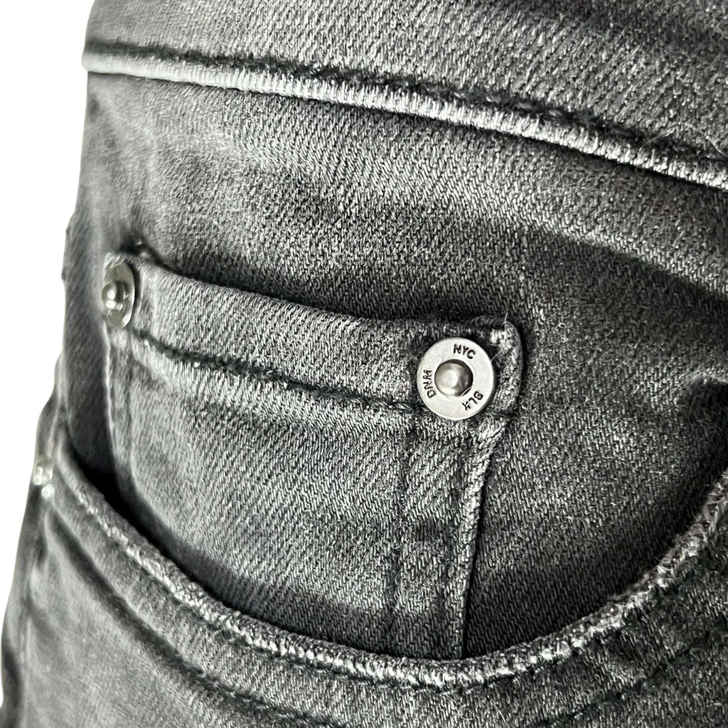 BLK DNM 22 BFPDJ49 Maurice Black Mid-Rise Skinny Jeans – W32 L32