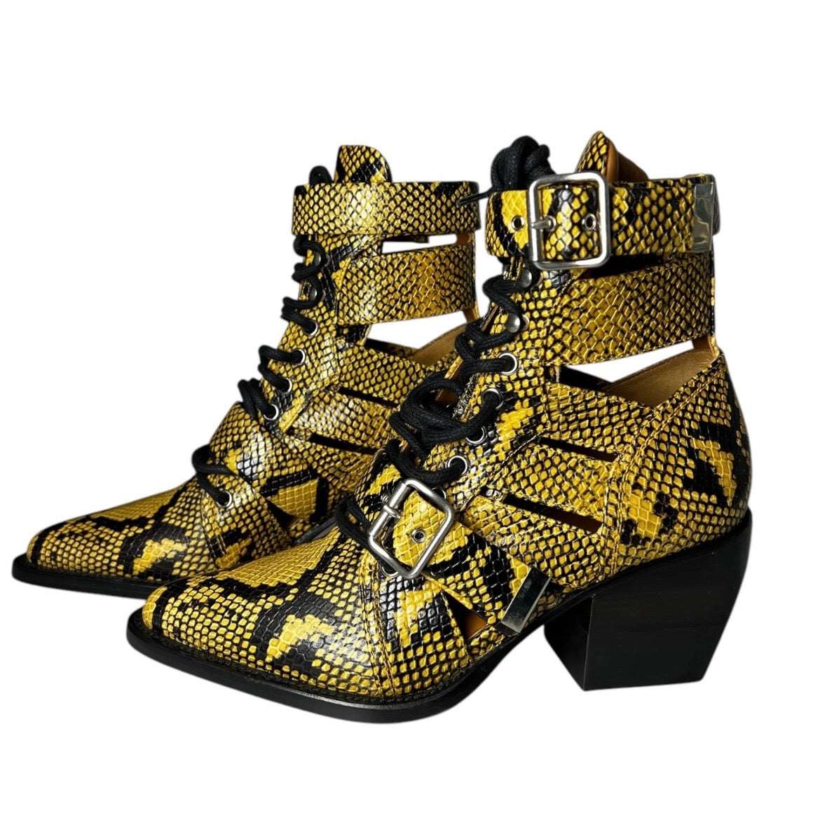 Chloé Rylee Cutout Snakeskin-Effect Leather Ankle Boots – EU 38.5