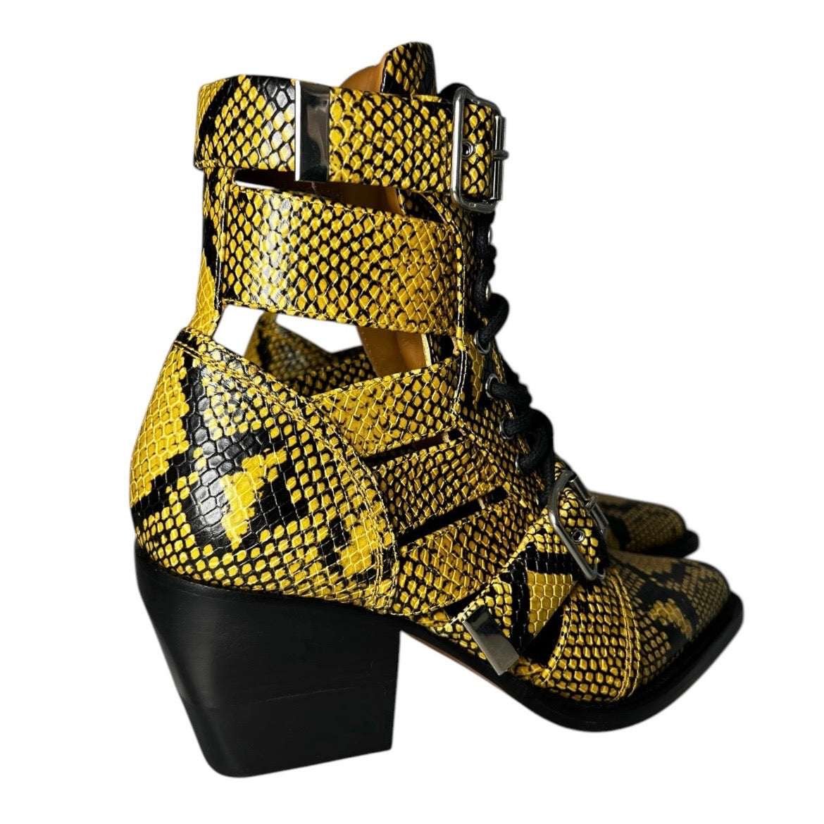 Chloé Rylee Cutout Snakeskin-Effect Leather Ankle Boots – EU 38.5