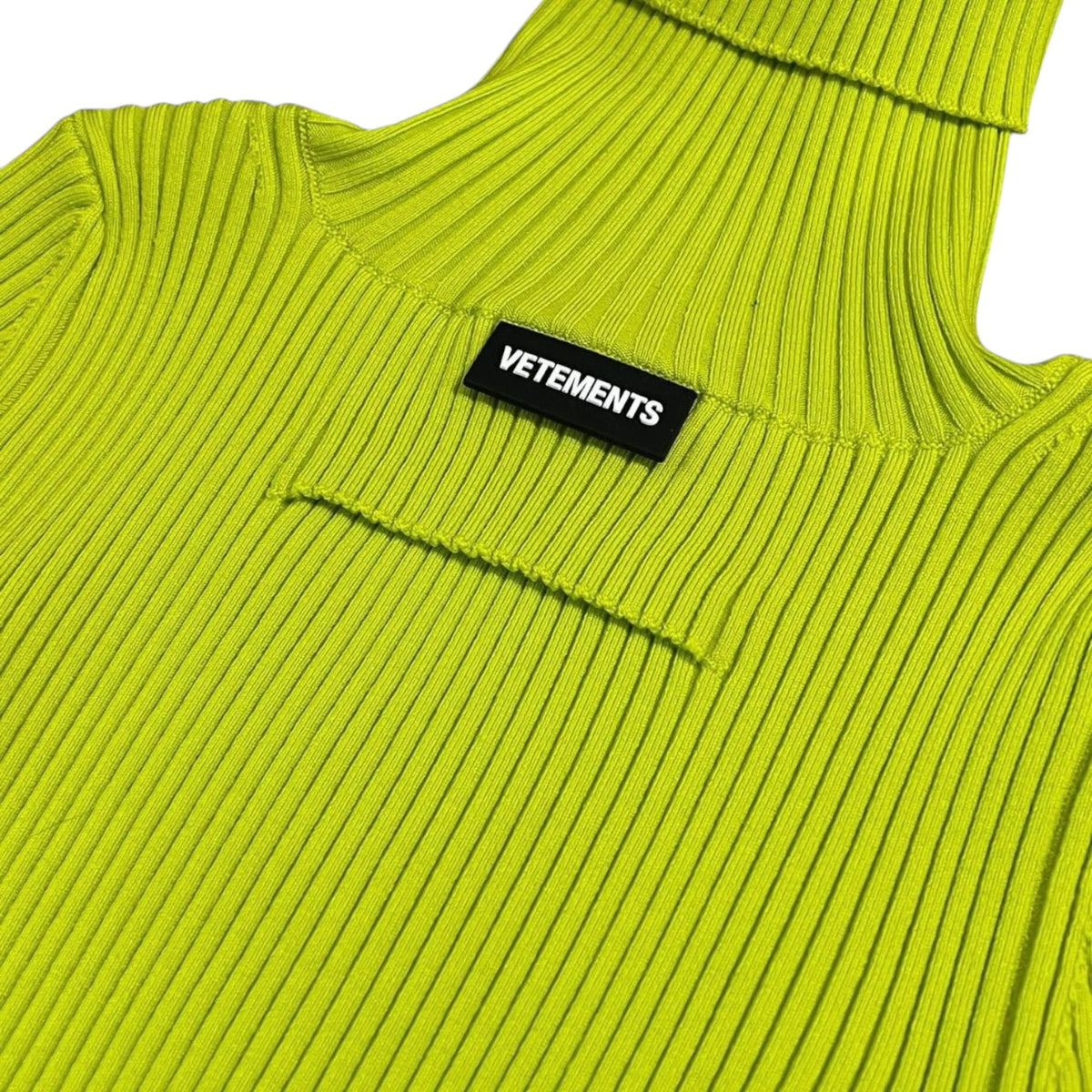 Vetements Neon Wool Maxi Dress – M – pre-loved