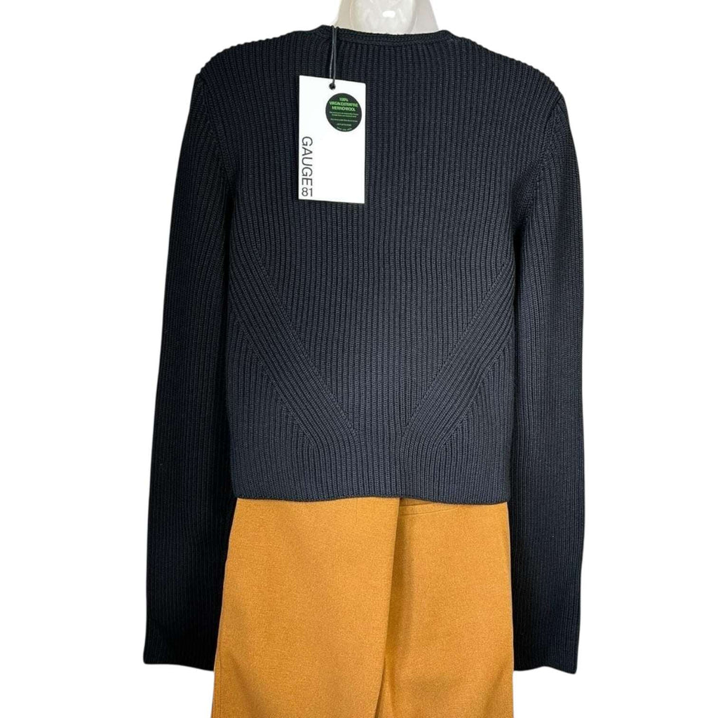 Gauge81 Deep V Neck Wool Cropped Ribbed Jumper – L – pre-loved