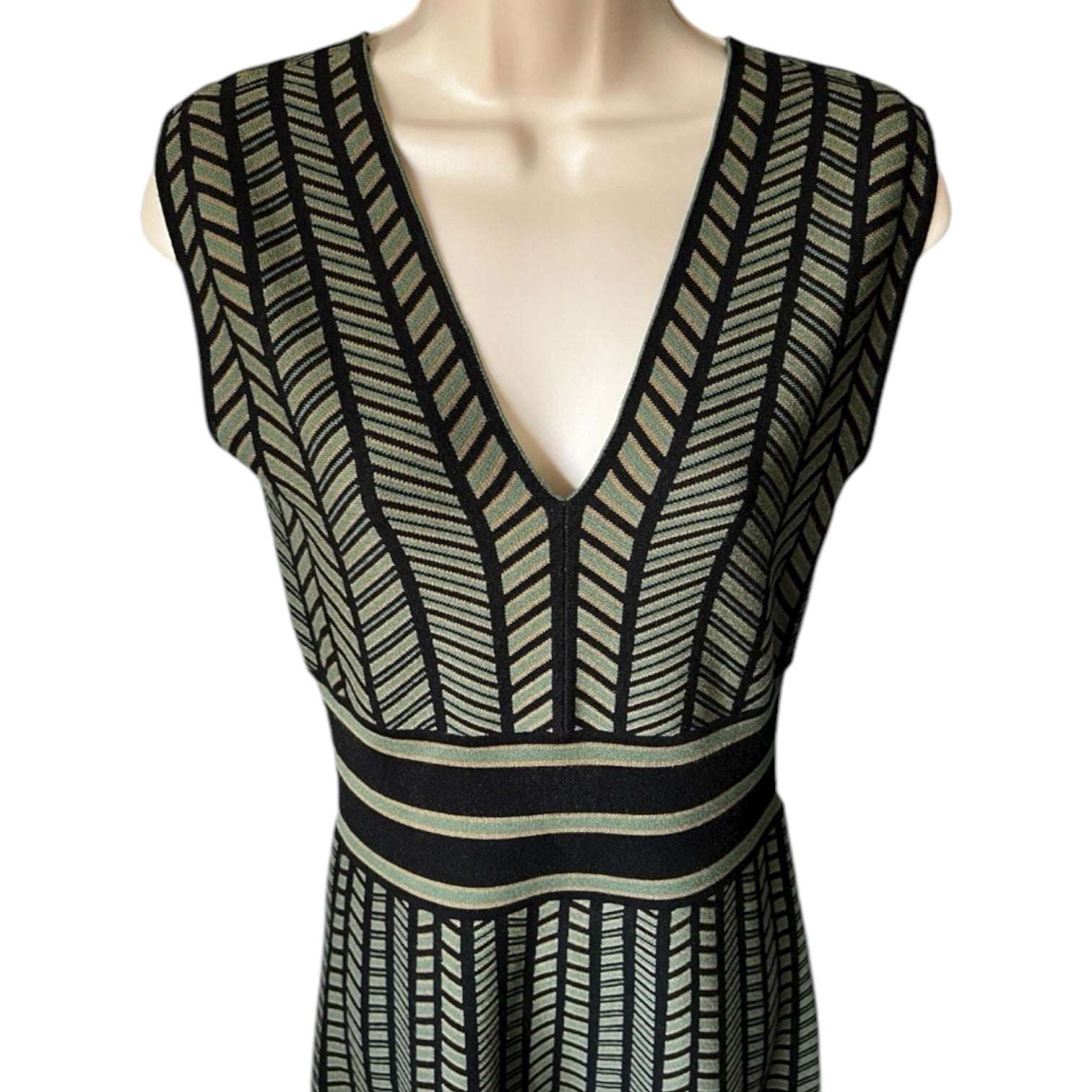 MaxMara Biavo Chevron Knit Midi Dress – M – pre-loved