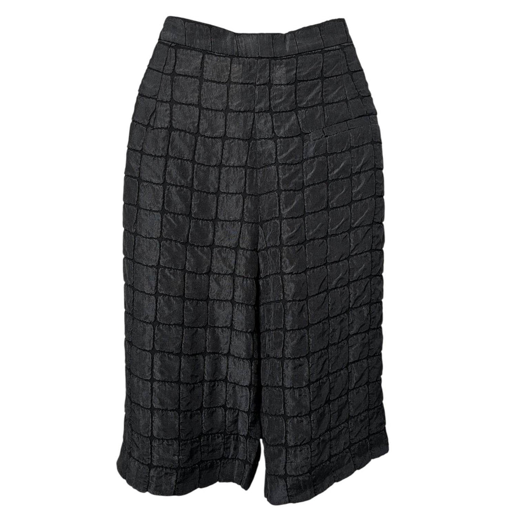 Chloé Black Textured Silk Lounge Shorts – Relaxed Fit, High-Waisted, FR 36 – pre-loved